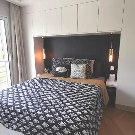 Perfect Place To In Juan-les-pins Antibes