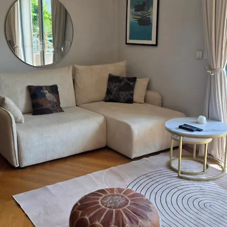 Perfect Place To In Juan-les-pins *